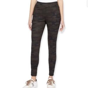 Max Studio Army Camo High Waist Skinny Knit Pantsโ Leggings NWT Small #8706K07